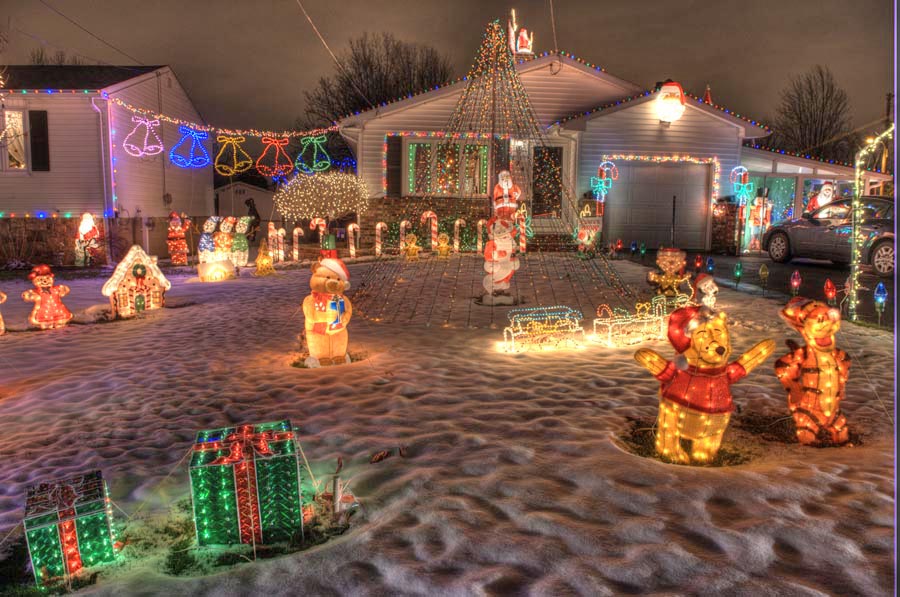 Christmas lights on Rahway Road in Gates, New York near Rochester