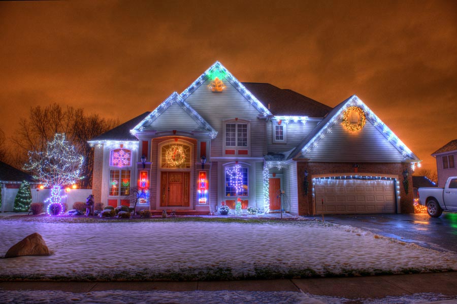 Christmas lights on Rahway Road in Gates, New York near Rochester